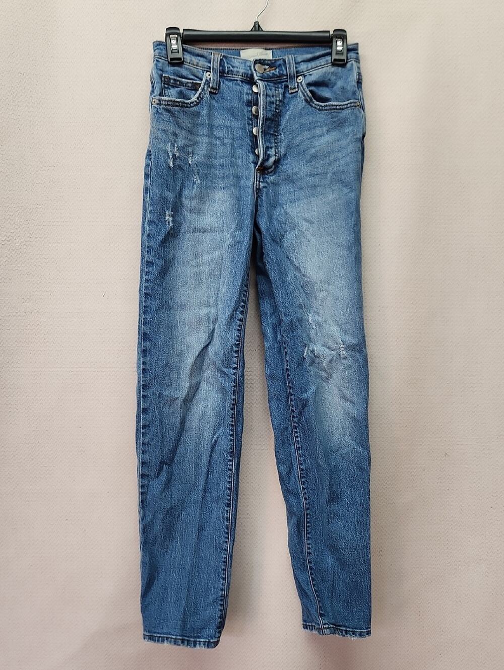 Universal Thread Distressed Medium Blue Straight-Leg Jeans